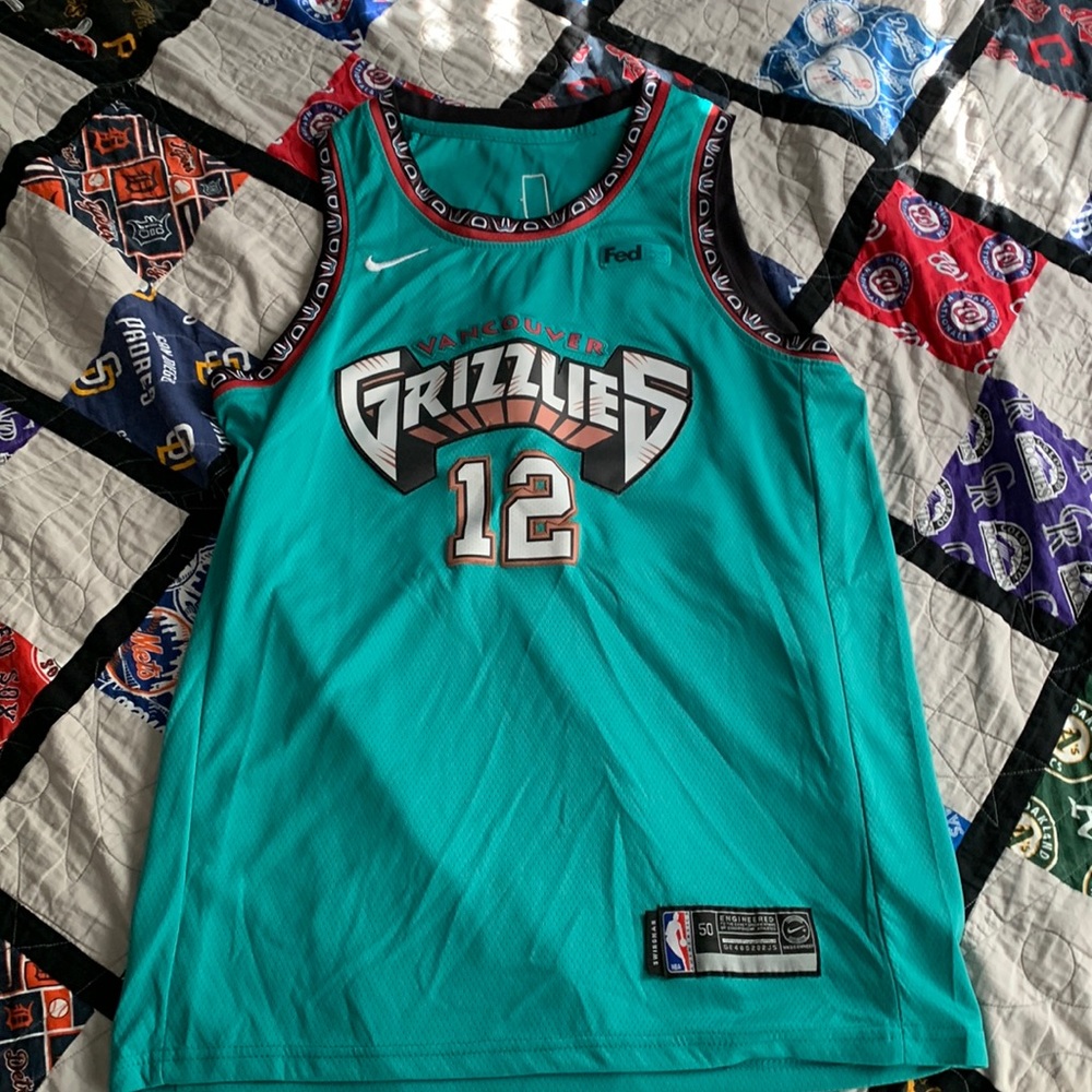 NBA JERSEY JAH MORANT VANCOUVER GRIZZLIES CITY EDITION JERSEY SIZE LARGE